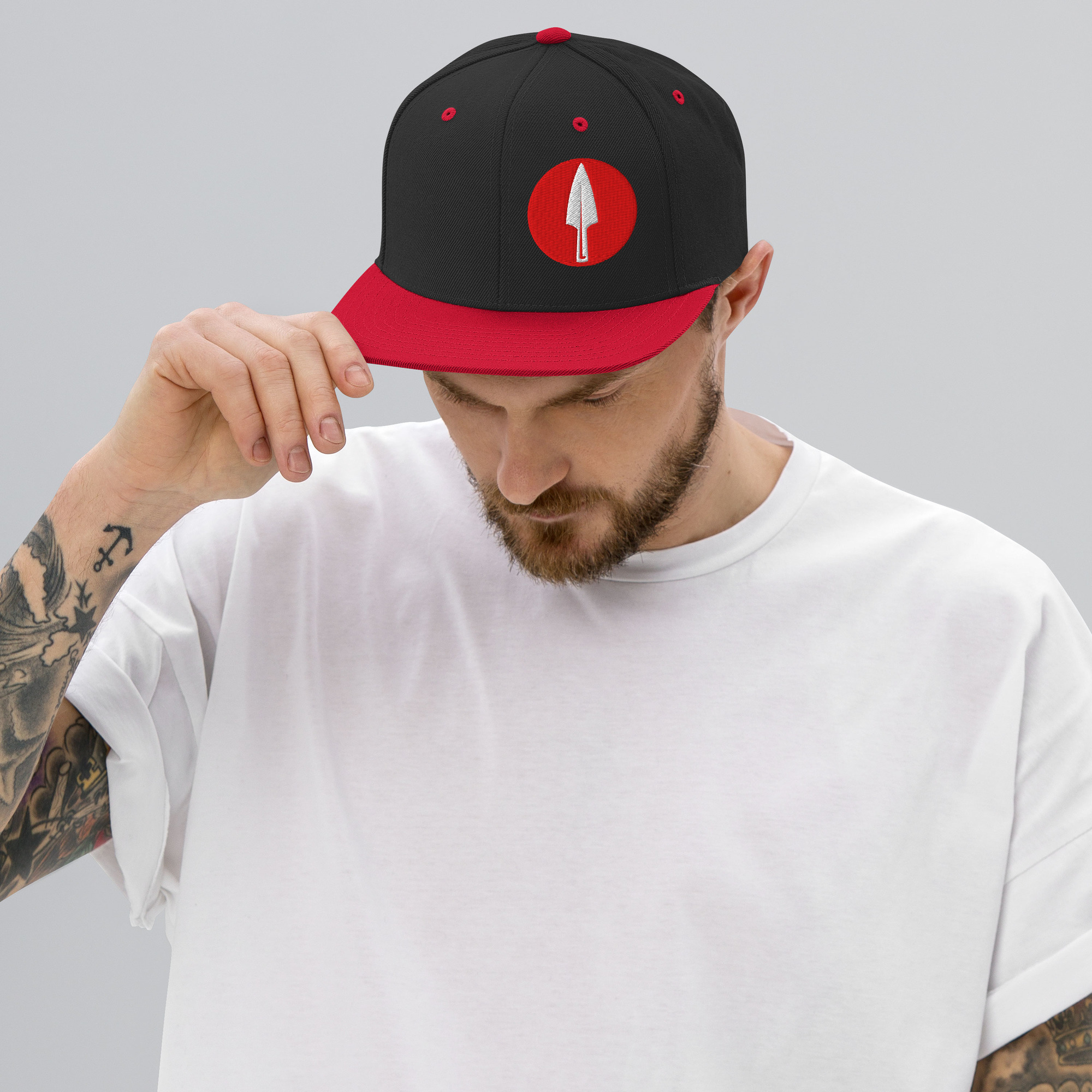 Snapback Nobly logo zijkant